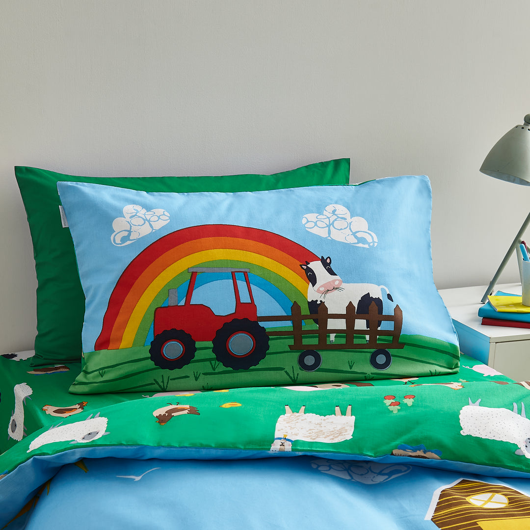 Catherine Lansfield Farmyard Animals Duvet Cover & Pillowcase Set