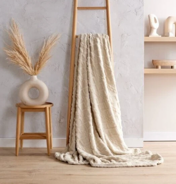 Cable Knit Jacquard Fleece Throw